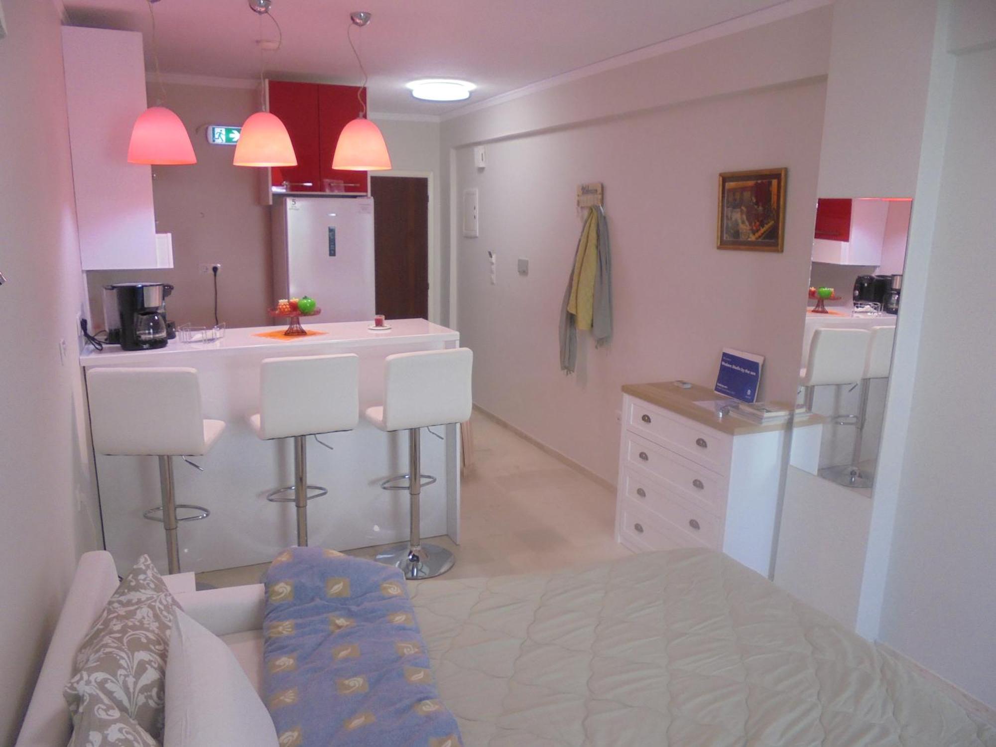 Modern Studio By The Sea Loutra Edipsou (Evia) Exterior foto